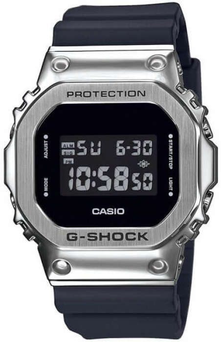 Часы Casio GM-S5600-1ER